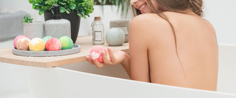 How to Use & Benefit From Bath Bombs