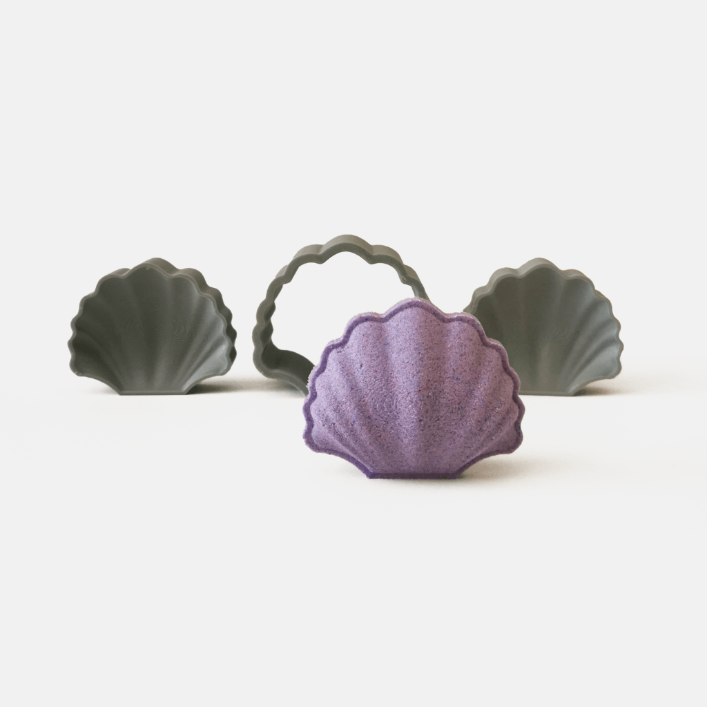 Shell bath bomb mold