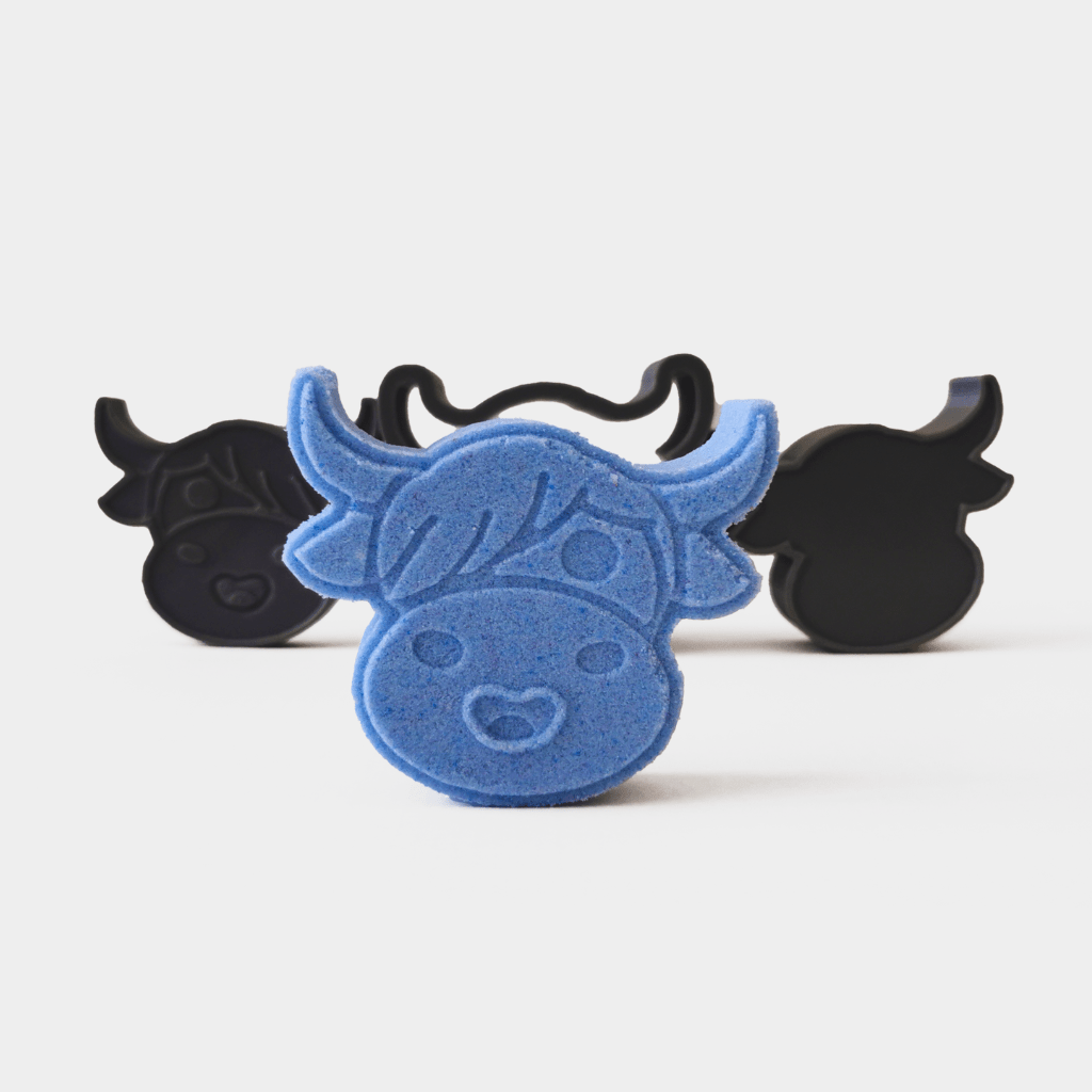 The cow bath bomb mould and bath bomb