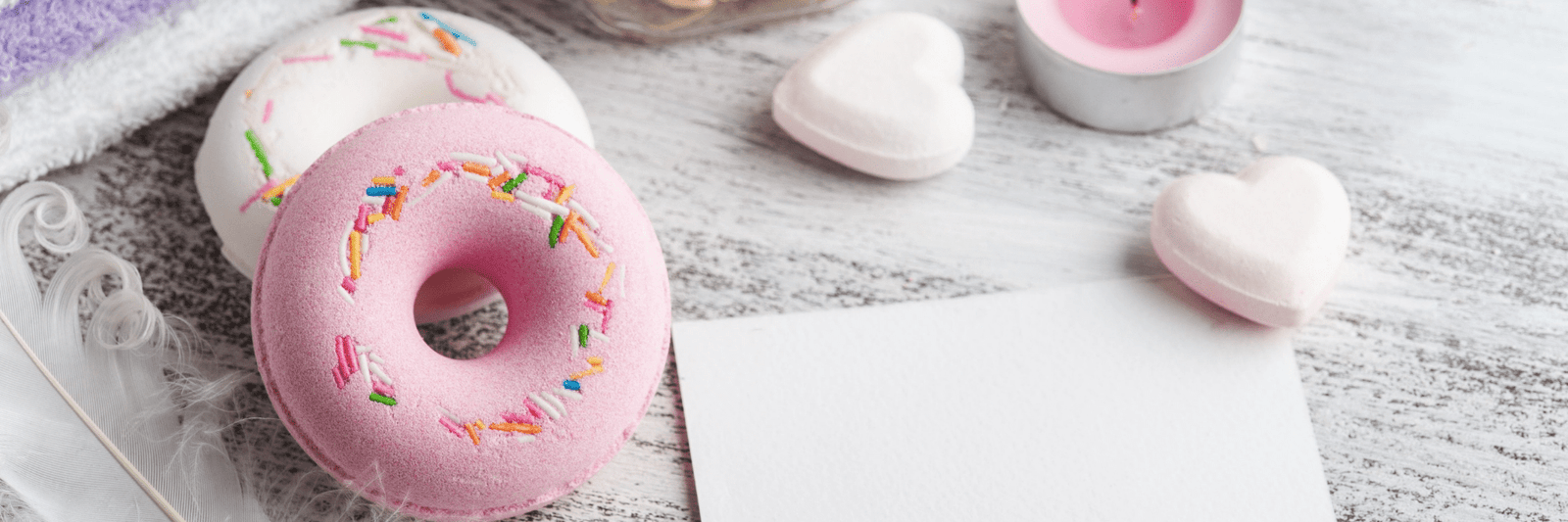 Donut and heart bath bombs